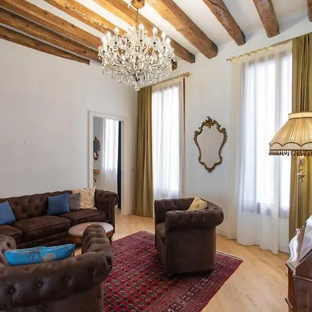 Ca Del Glicine - Charming On The Canal